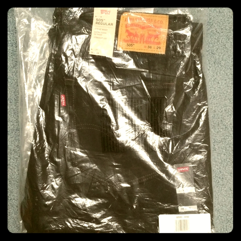 Levi Strauss 505 Regular Black Jean's 36 x 29